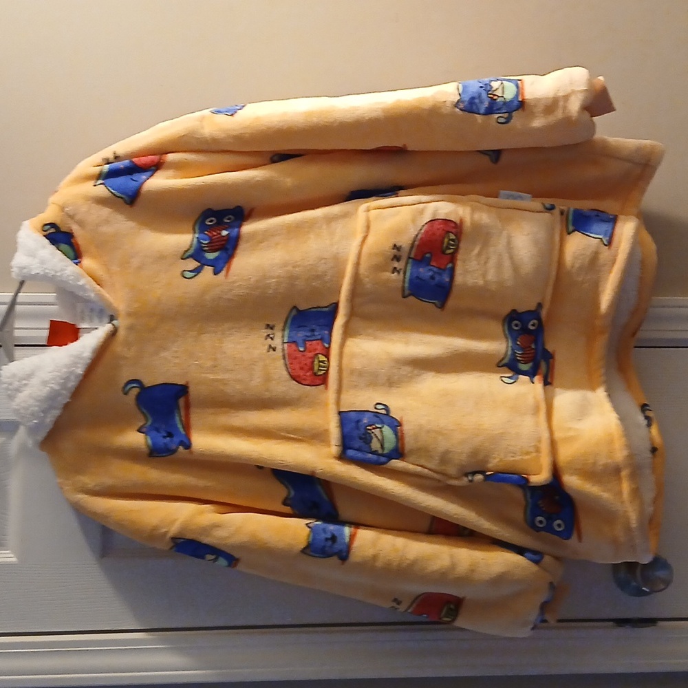 Kids blanket jacket
